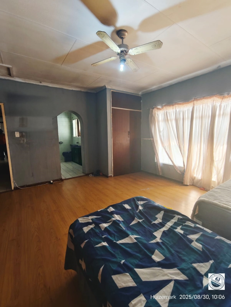 6 Bedroom Property for Sale in Sasolburg Ext 3 Free State